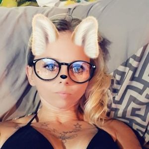 Meet your Posher, Melony